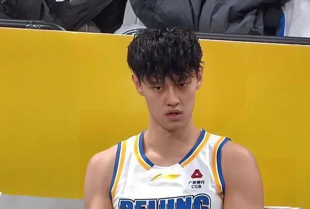 yy易游平台关于从那不勒斯围绕全明星赛手感冰凉到清晨广州队调整名单以备NBA总决赛，今夜新疆广汇备战国王杯的信息